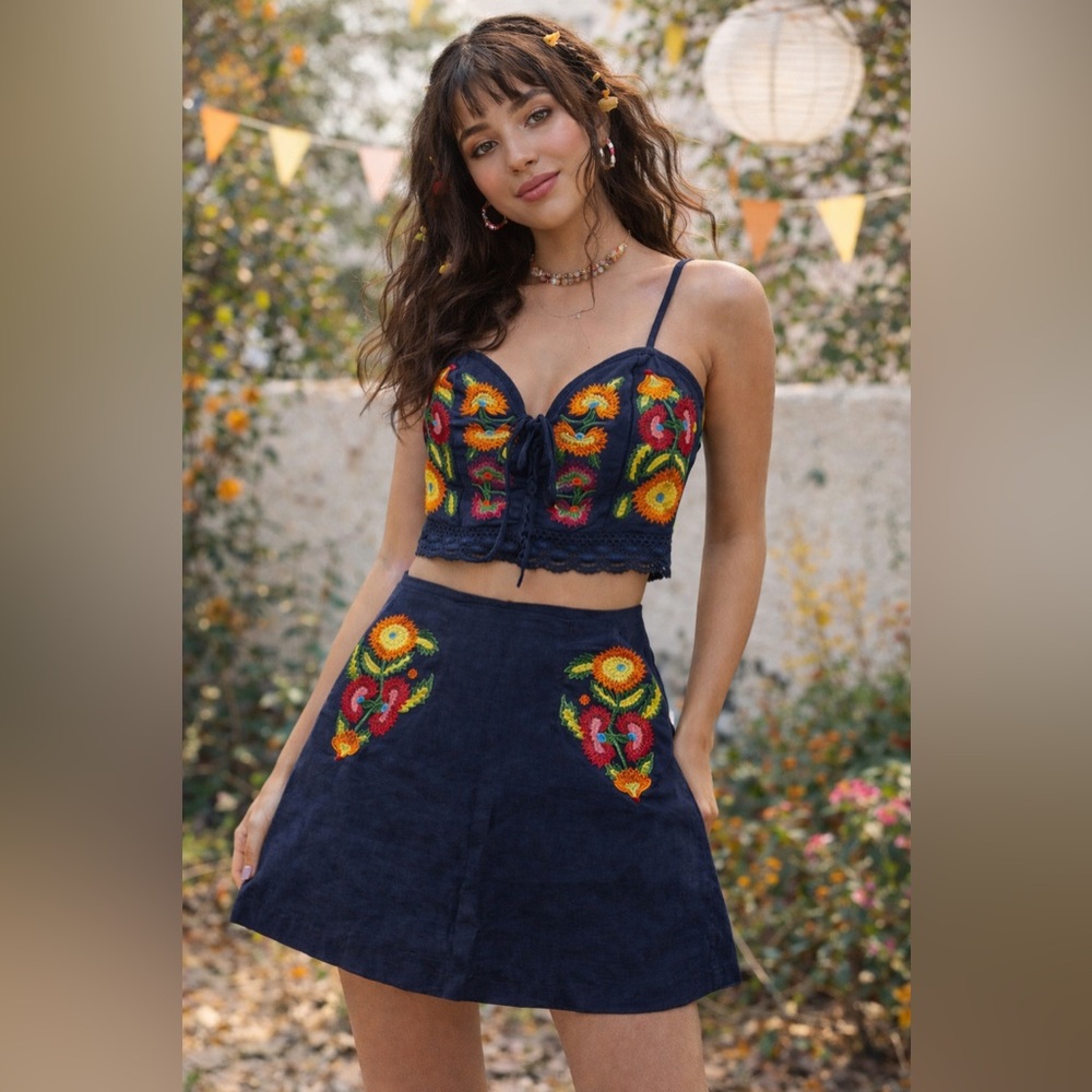 Sadie & Sage Boho Folk Embroidered Two Piece Set Top S Skirt M